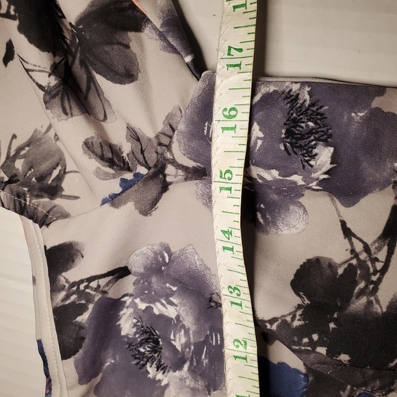 Paper Dolls London Grey & Pastel Floral Bodycon Dress - US Sz 6. - Picture 10 of 11